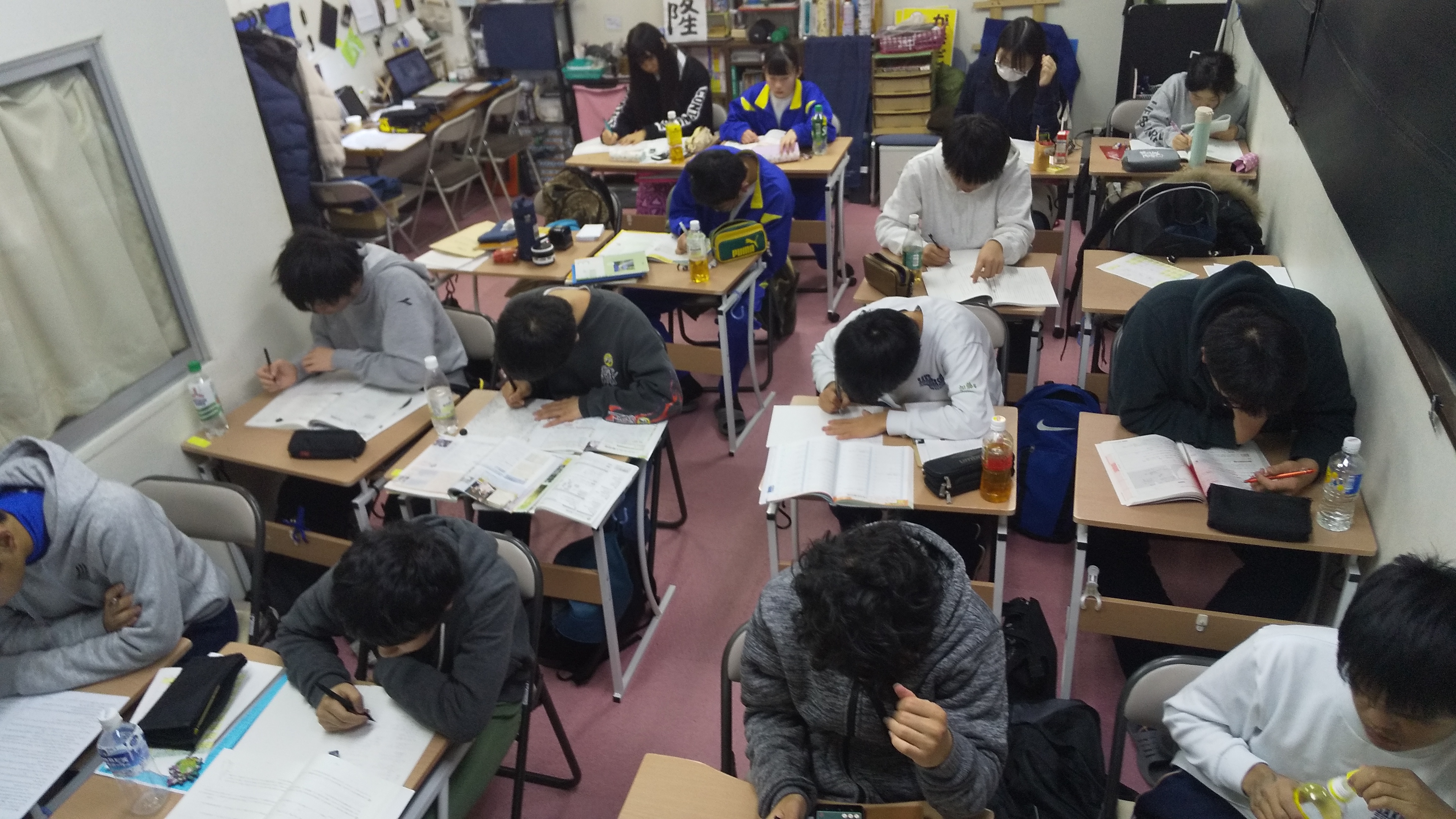 中3生を本気にさせる！全日程8時間特訓の写真